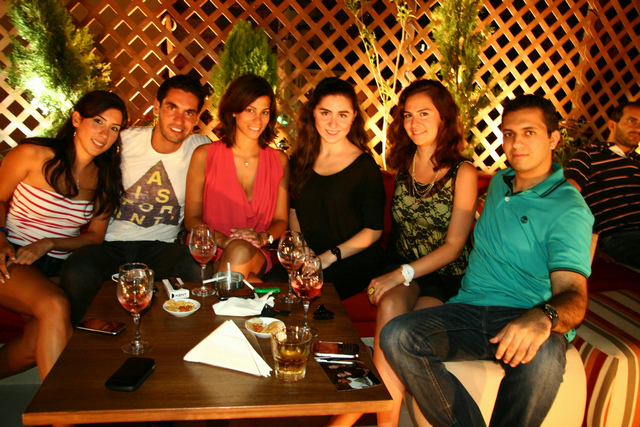 Opening of La terraza de la estancia 